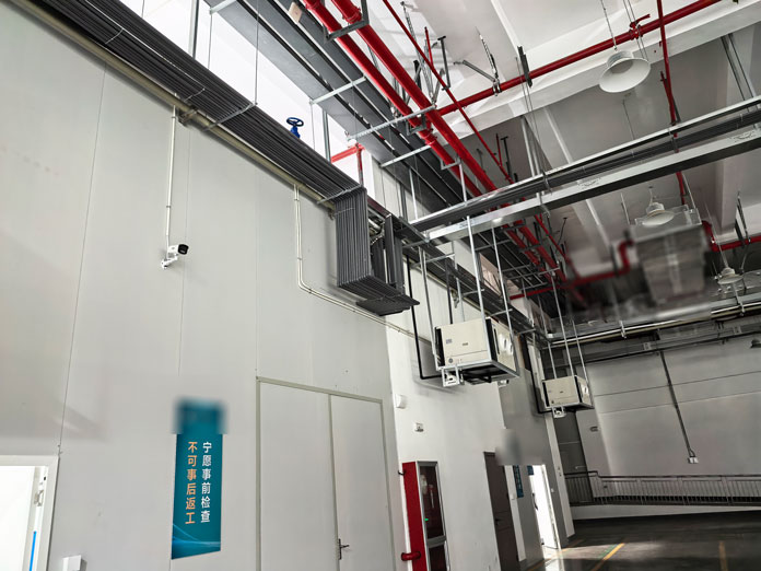 半導體生產車間整體控溫降溫，應用工業蒸發冷省電空調臥式射流機